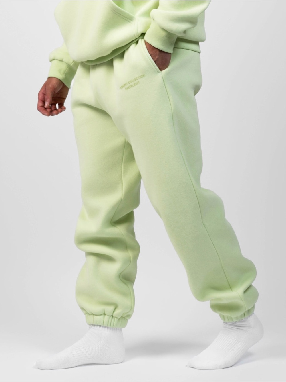 NWT Comfrt Pastel Collection Honeydew Sweatpants M